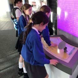 Children using items at Techniquest